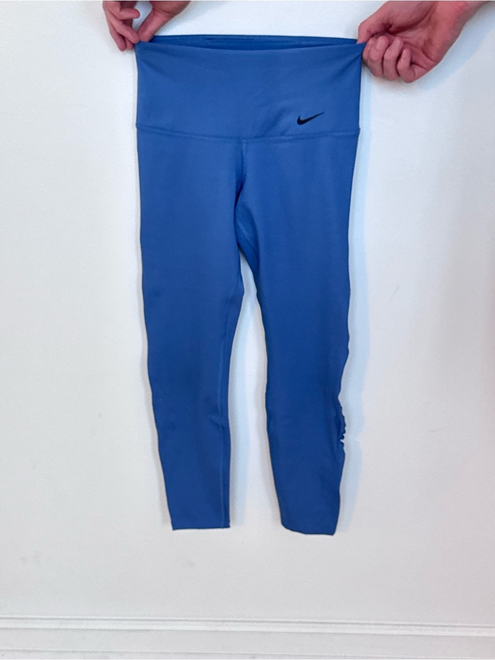 Nike Periwinkle High-Waist Leggings with Side Cutouts - Picture 4 of 8